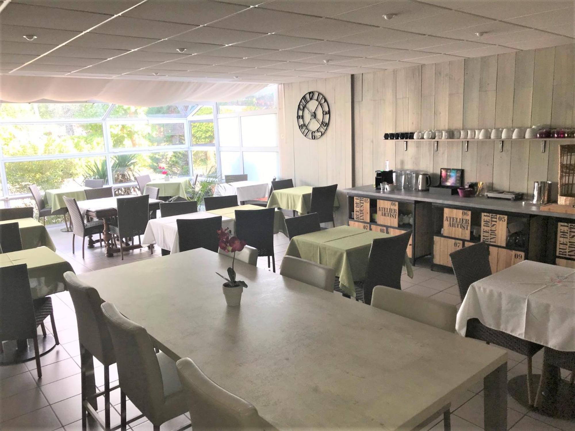 לה פורז' Hotel Du Porge מראה חיצוני תמונה