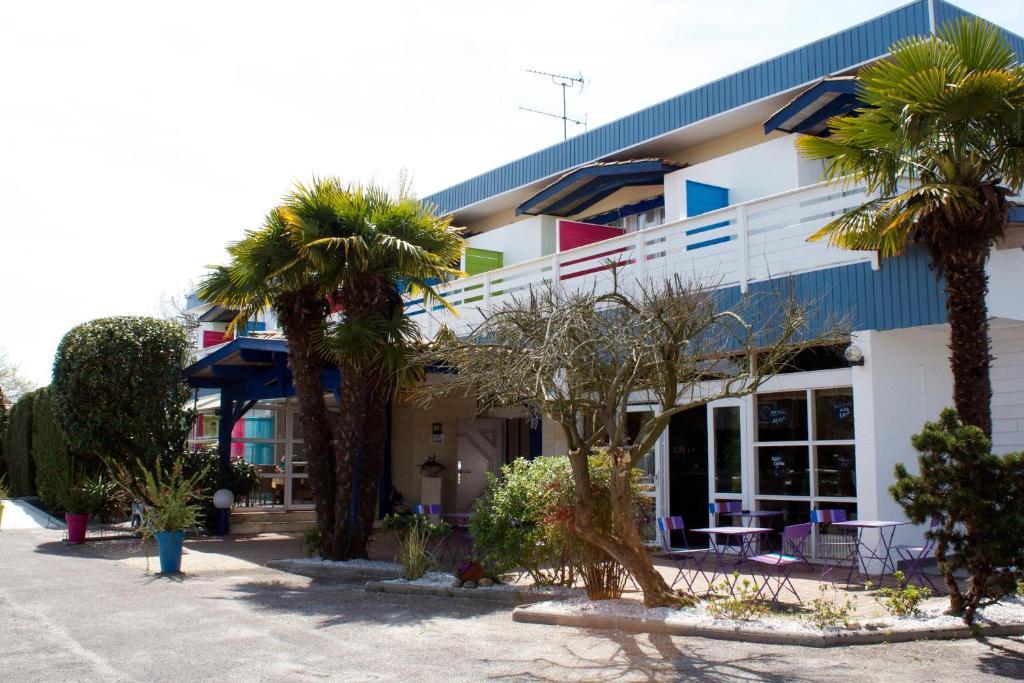 לה פורז' Hotel Du Porge מראה חיצוני תמונה
